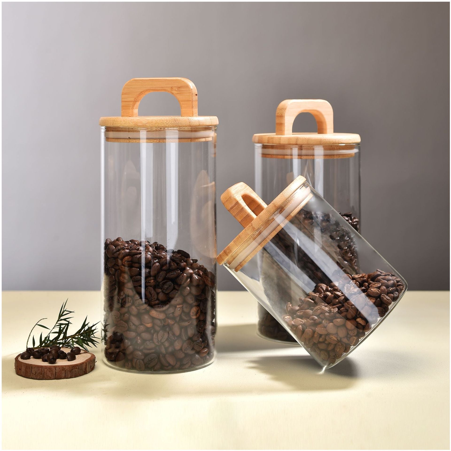 Multi Functional Transparent Glass Of Bamboo And Wood Handle Sealed Jar